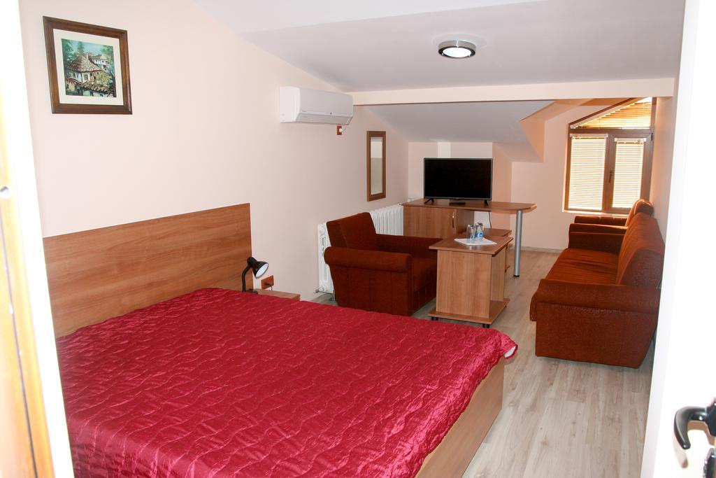 Interrum Hotel Razgrad Rom bilde
