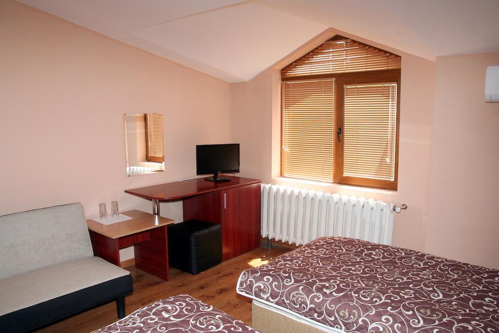 Interrum Hotel Razgrad Rom bilde