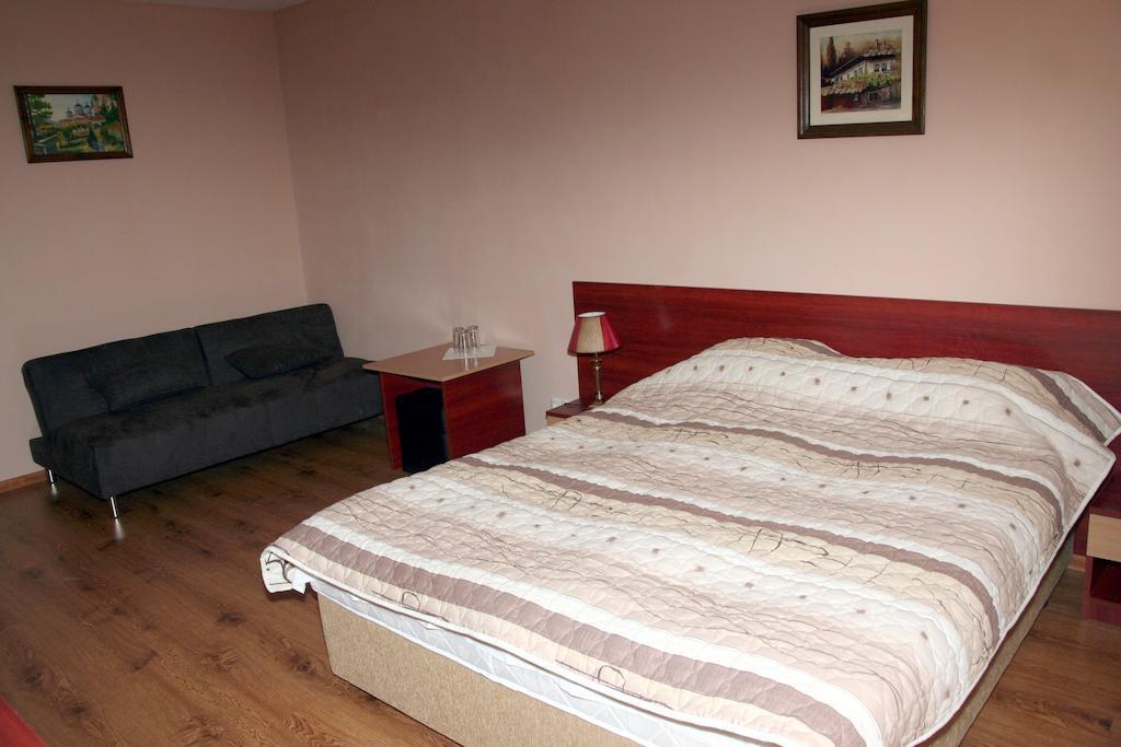 Interrum Hotel Razgrad Rom bilde